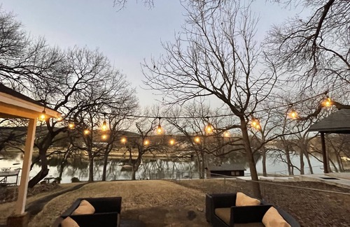 Burnet House | Serene Lake LBJ Retreat: Kayak, Fish & Unwind in Nature