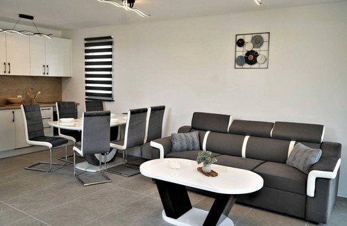 Terme Catez House | Tranquil Luxe Thermal Escape Mobile Home - Classic Mobile Home with Terrace