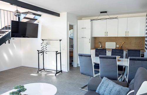 Terme Catez House | Tranquil Luxe Thermal Escape Mobile Home - Premium Mobile Home with Terrace
