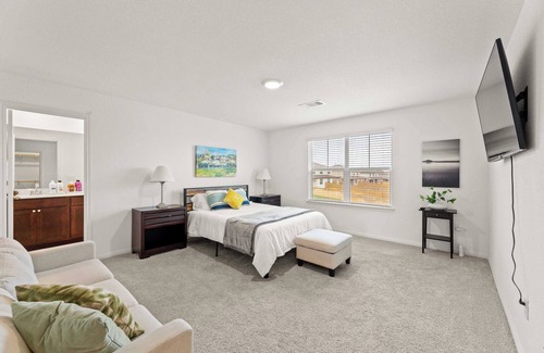 Georgetown House | Tranquil Oak Garden On Baum Dr #42168