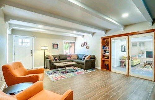 Park Lane House | Relaxing Oasis with Hot Tub & Mountain Views near Old Town