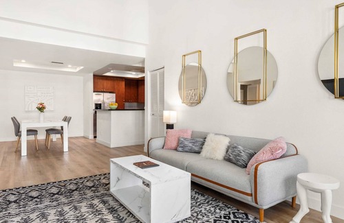 Sawtelle Condo | Relaxing Ocean Breeze Retreat with Pet-Friendly Amenities