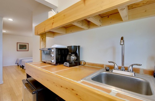 Rancho Viejo Apartment | Relaxing Rancho Viego Studio - 10/10 Guest Rated Retreat