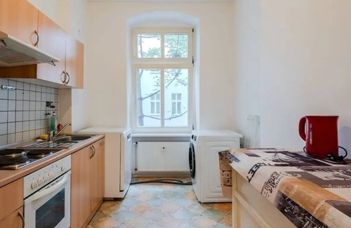Prenzlauer Berg Apartment | Tranquil Retreat PrenziBerlin near Alexanderplatz