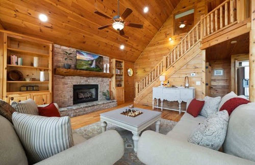 Epworth Cabin | Serene Ridge Retreat: Pet-Friendly with Hot Tub & Sauna