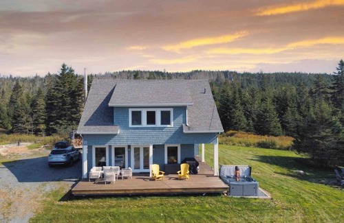 Halifax County House | Serene Seaside Getaway with Hot Tub and Ocean Views