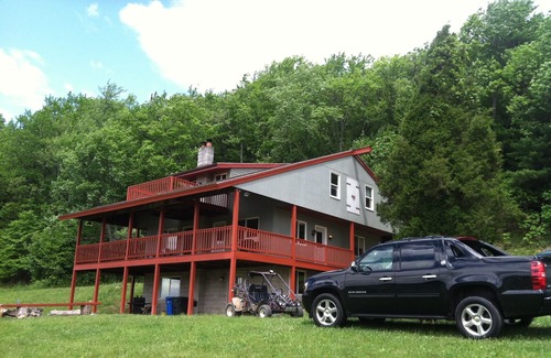 Kunkletown House | Serene Mountain Retreat with Pool and Breakfast Included