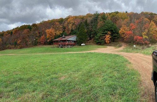 Kunkletown House | Serene Mountain Retreat with Pool and Breakfast Included