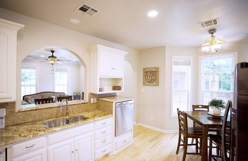 Kingston House | Idyllic Texoma Lake House with Private Access and Amenities