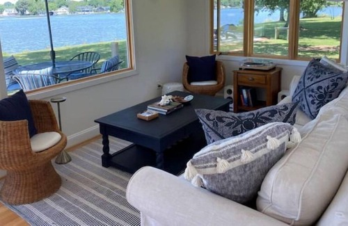 Shady Side Cottage | Serene Waterfront Cottage Retreat Near Washington, D.C.