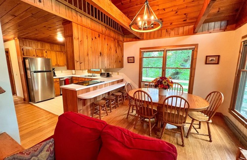 Lansing Cabin | Serene River Views - Pet Friendly & Minutes to Town