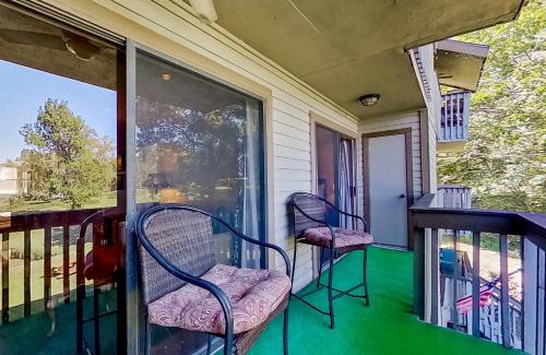 Walden on Lake Conroe Apartment | Relaxing Retreat at Tranquility on the Lake with Pool