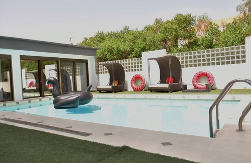 Hoya de los Patos Apartment | Peaceful Retreat Surrounded by Nature in Alicante