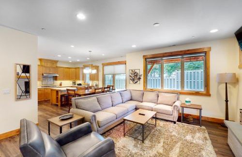 Cle Elum House | Relax at Tranquility Trail, Suncadia Resort - 4 Star Bliss