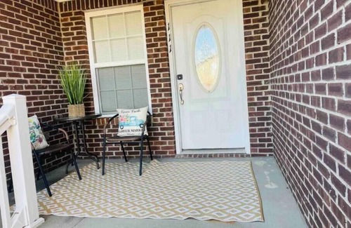 Vine Grove House | Discover Twin Lakes: 3 Bedrooms & Family-Friendly Amenities