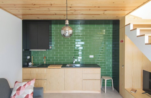 Castelo de Paiva House | Discover Tranquillity: Riverfront Retreat with Spa & Hot Tub