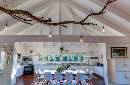 Woolgoolga House | Experience Tranquilo Beach House with Oceanfront Views