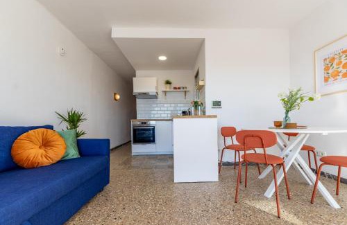 Clara Apartment | Idyllic Getaway: Tranquilo Piso in Torredembarra