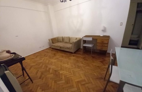 Constitucion Apartment | Cozy San Telmo Apartment: Guest Rated 10/10 & Pet Friendly
