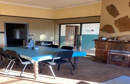 Umsobomvu Apartment | Discover Transkaroo Adventures: Family-Friendly Getaway
