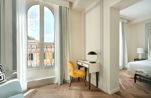 Trastevere Hotel | Discover UNAHOTELS Trastevere Roma: 4-Star Comfort Awaits