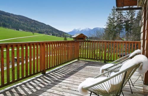 Falkenburg House | Escape to Traum Chalet: Private Forest & Cozy Cabin Retreat