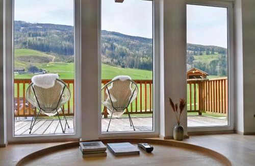 Falkenburg House | Escape to Traum Chalet: Private Forest & Cozy Cabin Retreat