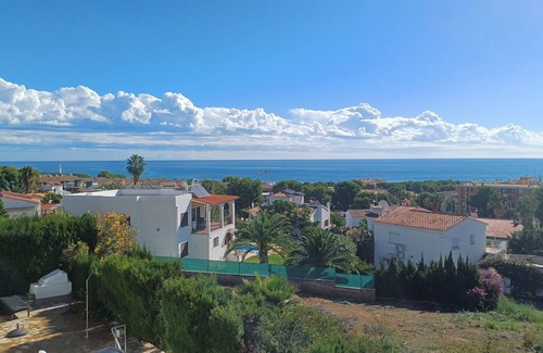 Alcossebre Apartment | Seaside Retreat with Private Pool Near Barcelona & Valencia