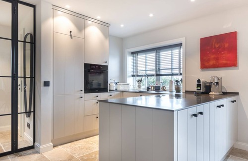 Rantum House | Traumblick Sylt: Spacious Oasis with Ocean Views & Spa
