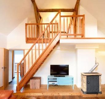 Sittersdorf House | Idyllic Retreat with Oceanfront Views and Family-Friendly Charm