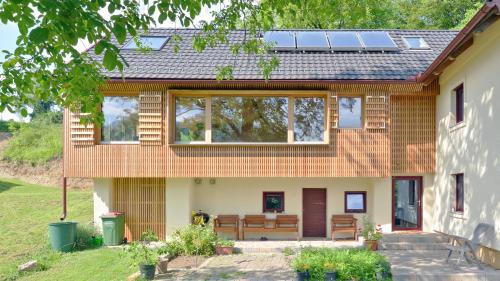 Sittersdorf House | Idyllic Retreat with Oceanfront Views and Family-Friendly Charm