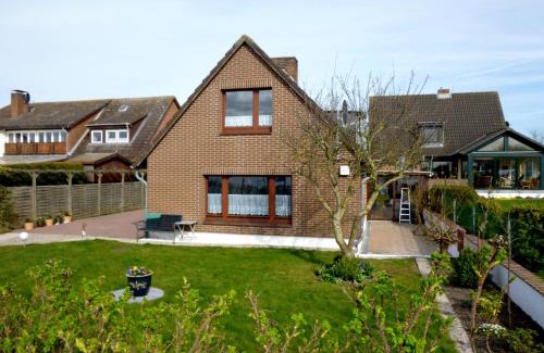 Maasholm Apartment | Oceanfront Retreat at Traumlage-Maasholm - Rated 10/10
