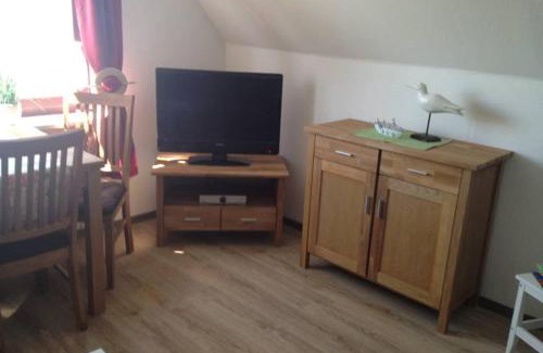 Maasholm Apartment | Idyllic Oceanfront Retreat in Maasholm with Pet-Friendly Perks