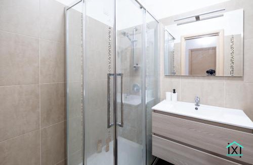 Travedona-Monate Apartment | Idyllic Travedona Loft by Lake Ixihome - Child Friendly Stay