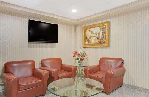 Parsippany Hotel | Budget-Friendly Stay at Travelodge by Wyndham Parsippany