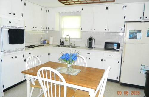 Homosassa House | Explore Central Florida Springs from Our Family-Friendly Home