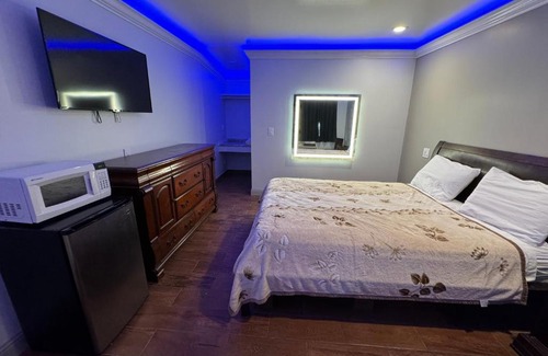 Greenfield Hotel | Pet-Friendly Travel Inn: Family Comfort Awaits You