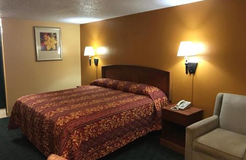 Weatherford Hotel | Pet-Friendly Travel Inn Weatherford with Family Amenities