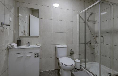 Centro / Baixa Apartment | Comfortable Stay at Travel & Live Aliados Apartment