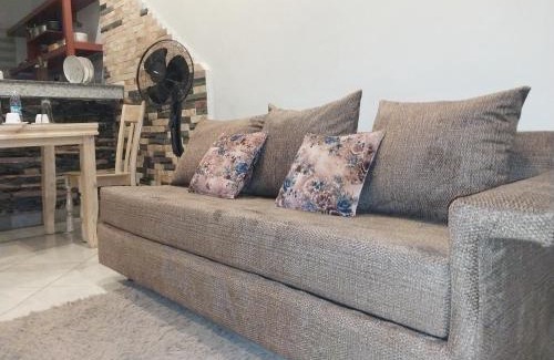 Kampala Apartment | Enchanting Tropical Leaf-Fall: Family-Friendly Retreat