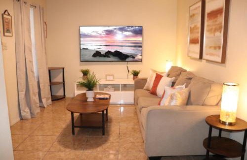 Eagle Pass Apartment | Traveler's Oasis #6