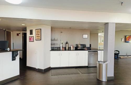 Wichita Falls Hotel | Budget-Friendly Red Roof Inn Wichita Falls with Pet Amenities