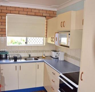 South West Rocks Apartment | Relax at Travellers Palms: Family-Friendly Getaway