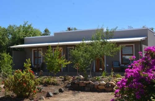 Prince Albert Bed & Breakfast | Inviting Travellers Rest with Hot Tub & Breakfast Included