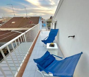 Casuzze Apartment | Family-Friendly Travelliving La Favorita Home by the Beach