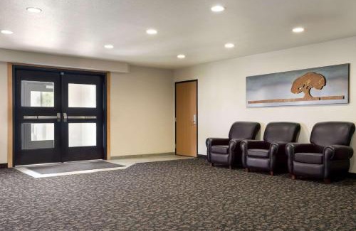 Bill Hotel | Guest Rated: 9/10 at Travelodge by Wyndham Bill WY