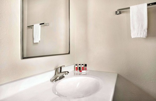 Edgemont Hotel | Family-Friendly Travelodge by Wyndham Edgemont Awaits You