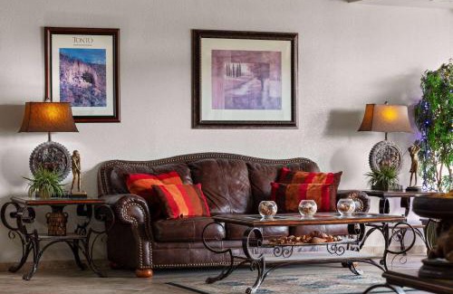 Globe - Miami Hotel | Comfortable Stay at Travelodge by Wyndham Globe AZ