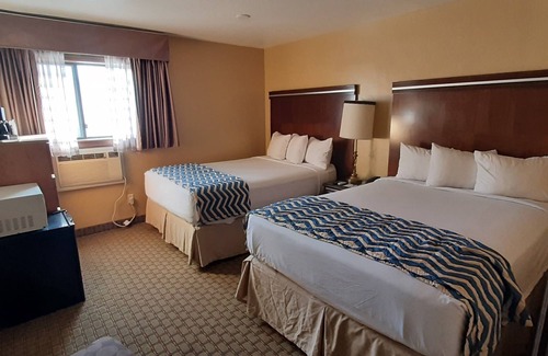 Kanab Hotel | Cozy Travelodge by Wyndham Kanab: Comfort with Breakfast & Spa