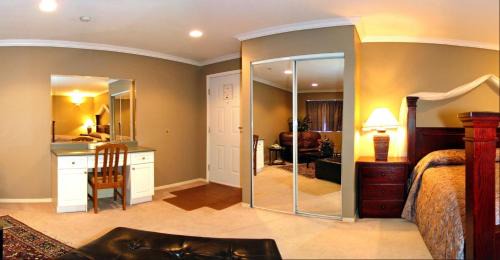 Merritt Hotel | Pet-Friendly Travelodge by Wyndham Merritt Awaits You